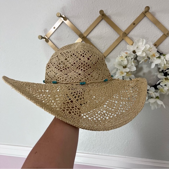 American Eagle - Wide Brim Sun Straw Vacation Hat - Picture 2 of 13
